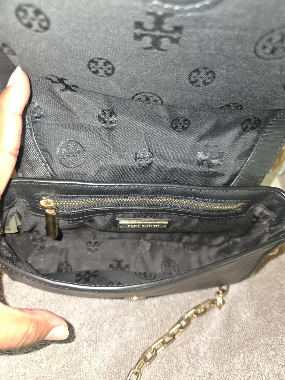 Tory Burch Black Leather Chain-Accent Crossbody